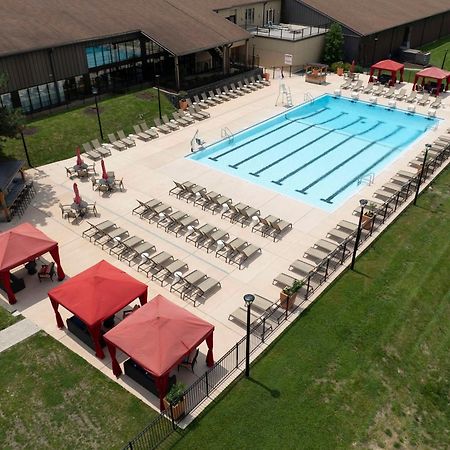 Doubletree By Hilton Hotel St. Louis - Честърфийлд Екстериор снимка