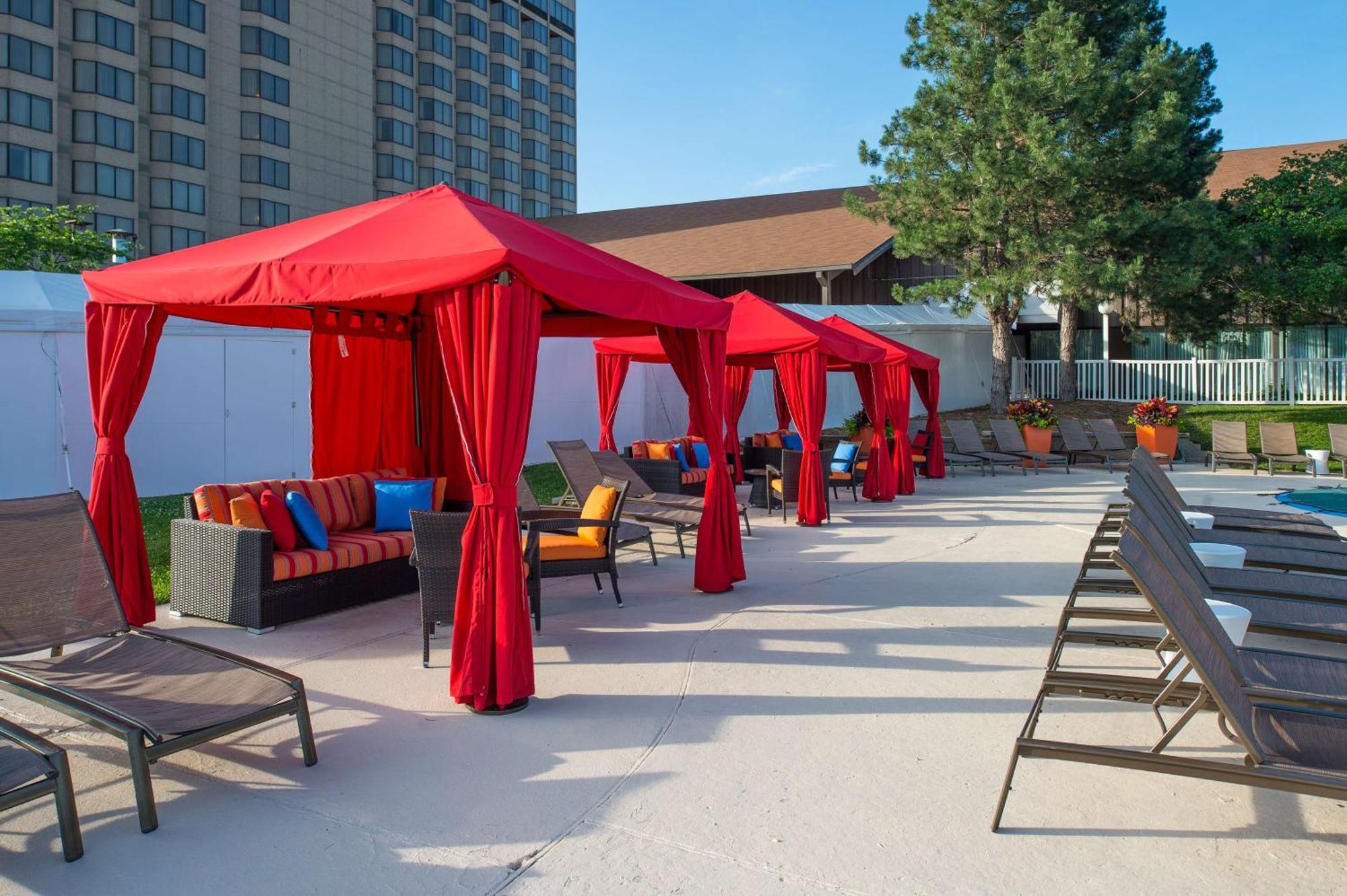 Doubletree By Hilton Hotel St. Louis - Честърфийлд Екстериор снимка