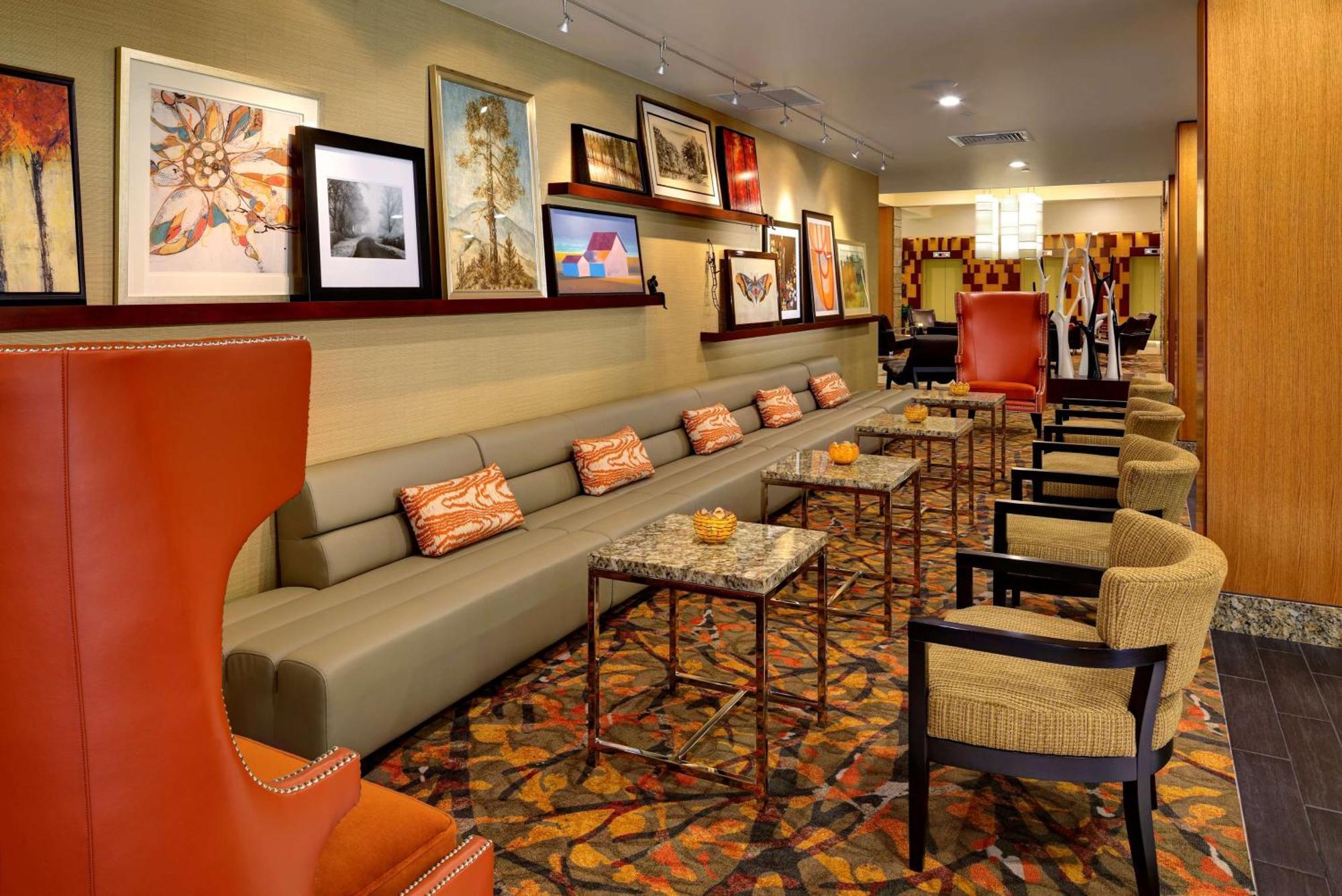 Doubletree By Hilton Hotel St. Louis - Честърфийлд Екстериор снимка