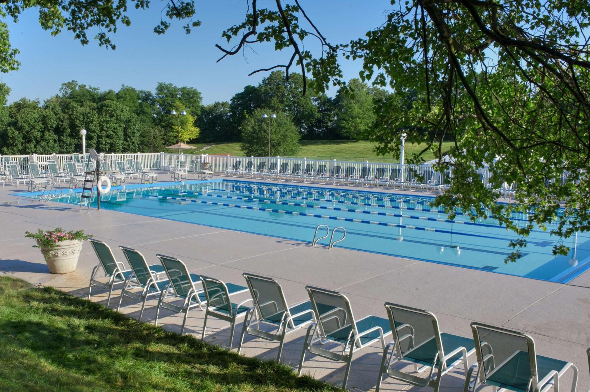 Doubletree By Hilton Hotel St. Louis - Честърфийлд Екстериор снимка